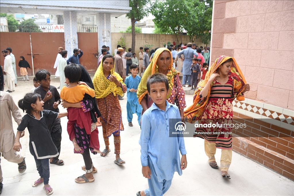 Pakistan'da muson yağmurları nedeniyle ulusal acil durum ilan edildi