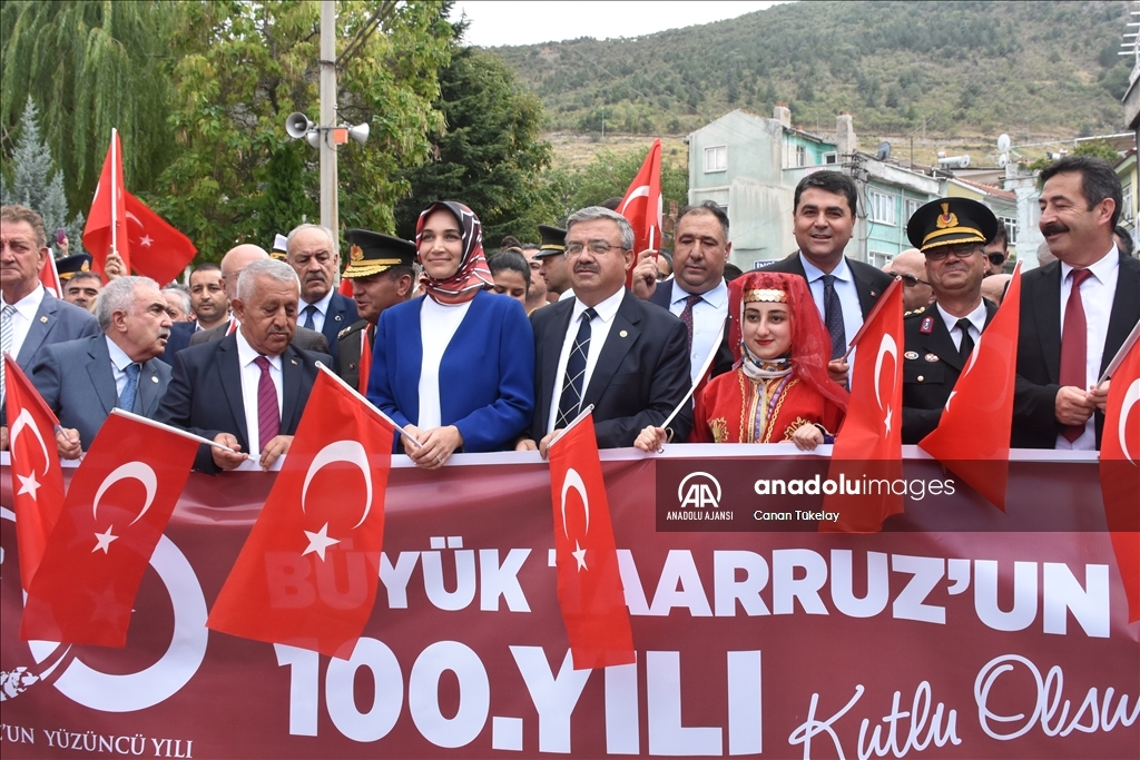 Afyonkarahisar'da Büyük Taarruz'un 100. yılında "Zafer Halk Yürüyüşü" düzenlendi
