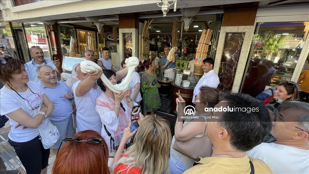 Kahramanmaraş'ın ünlü lezzeti dondurmada günlük üretim 4 katına çıktı