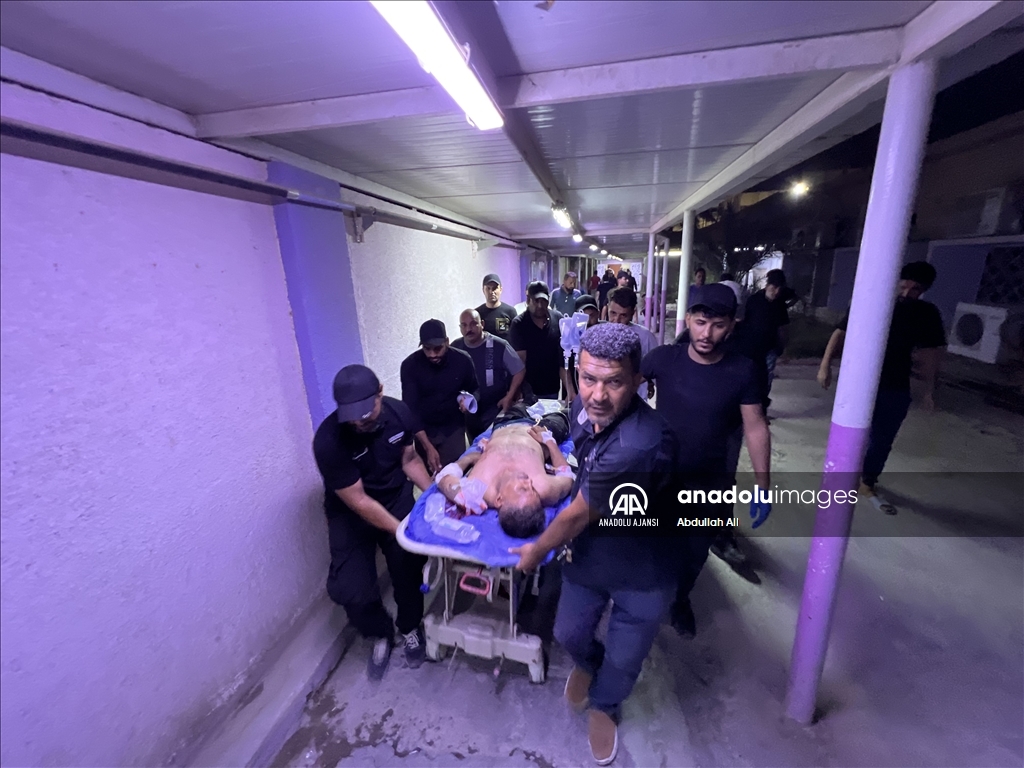 Irak güçlerinin Sadr yanlısı eylemcilere müdahalesinde onlarca kişi yaralandı