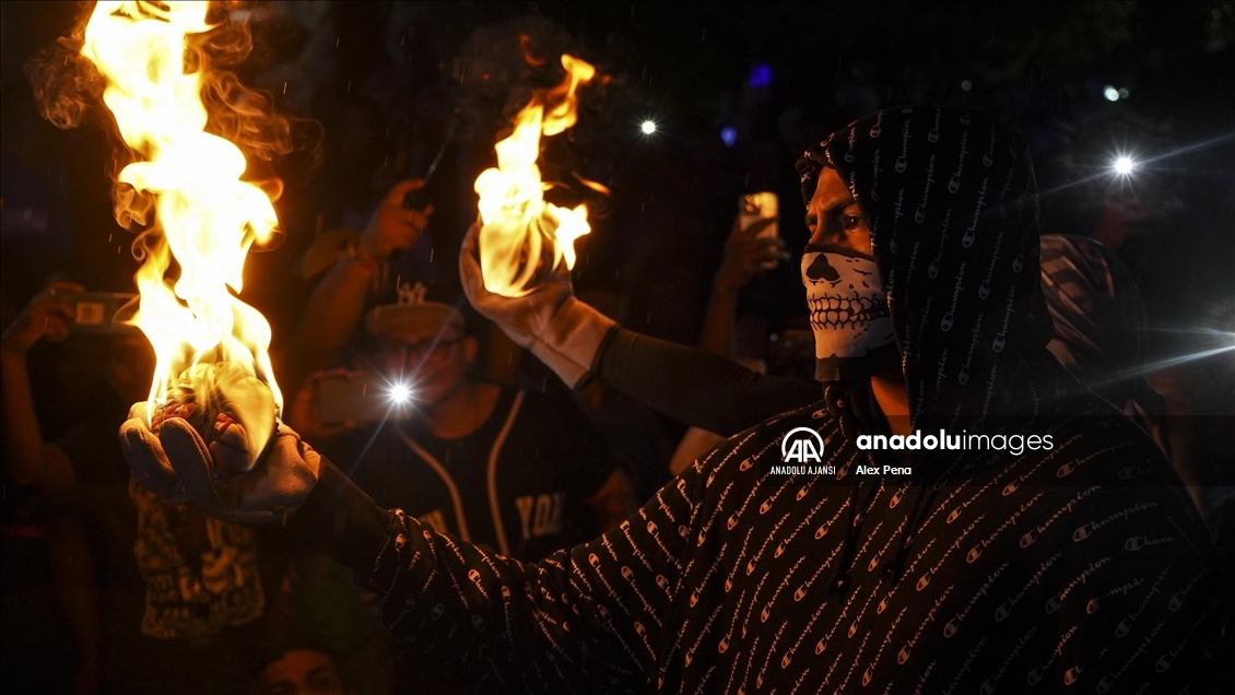El Salvador'da Bolas De Fuego Festivali