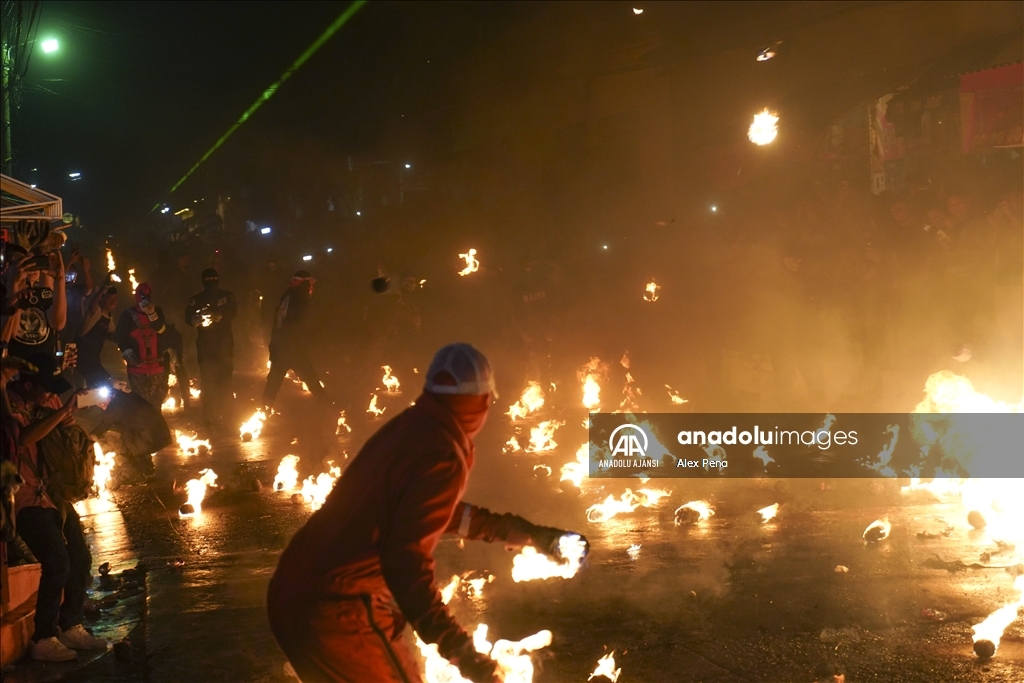 El Salvador'da Bolas De Fuego Festivali