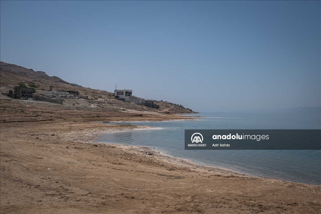 Climate change: the water level of the Jordan River decreases