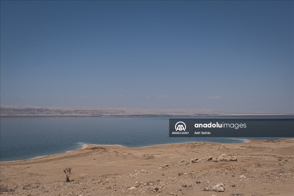 Climate change: the water level of the Jordan River decreases