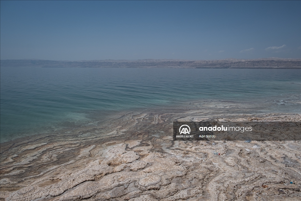 Climate change: the water level of the Jordan River decreases