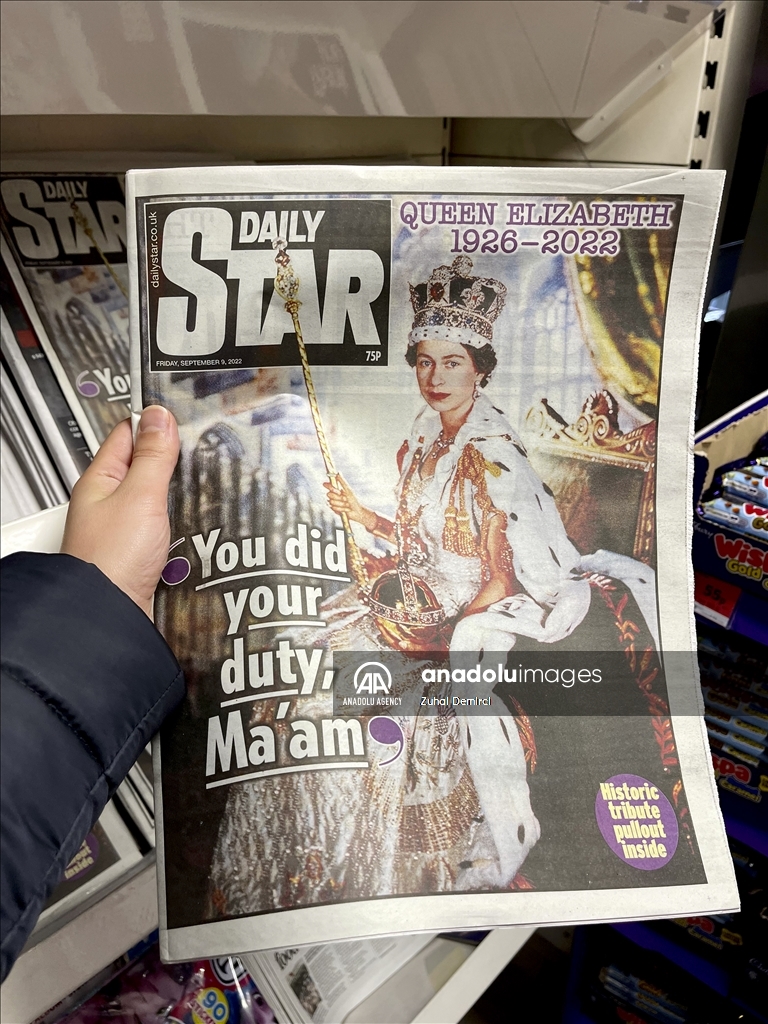 The passing of Queen Elizabeth II hits the headlines of newspapers in United Kingdom