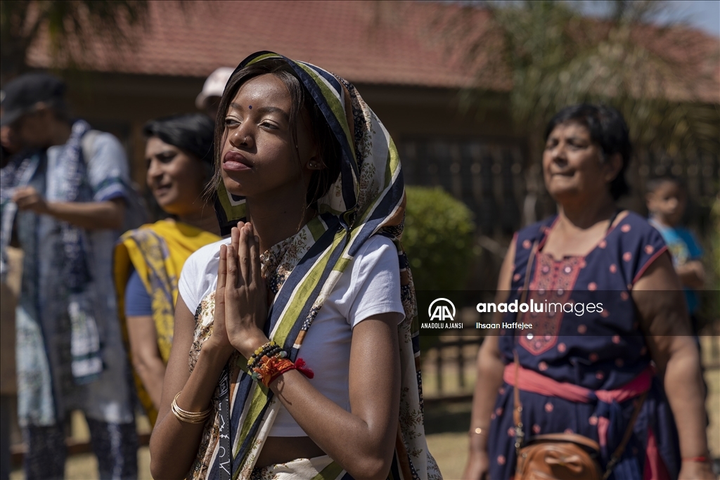 Güney Afrika'daki Hintliler "Ratha Yatra" Festivalini kutladı