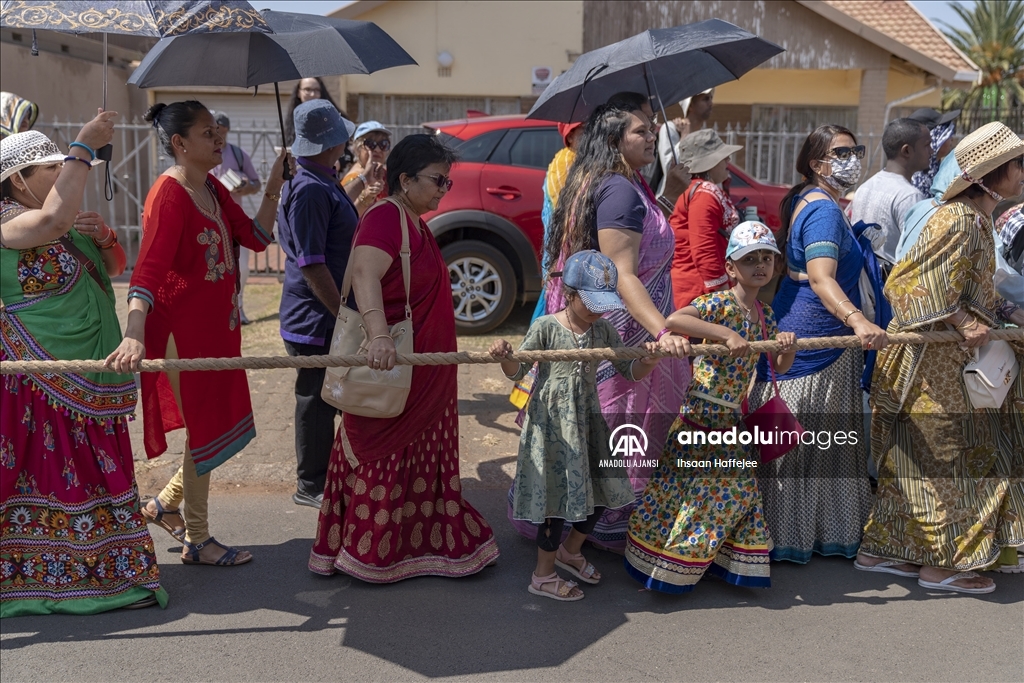 Güney Afrika'daki Hintliler "Ratha Yatra" Festivalini kutladı