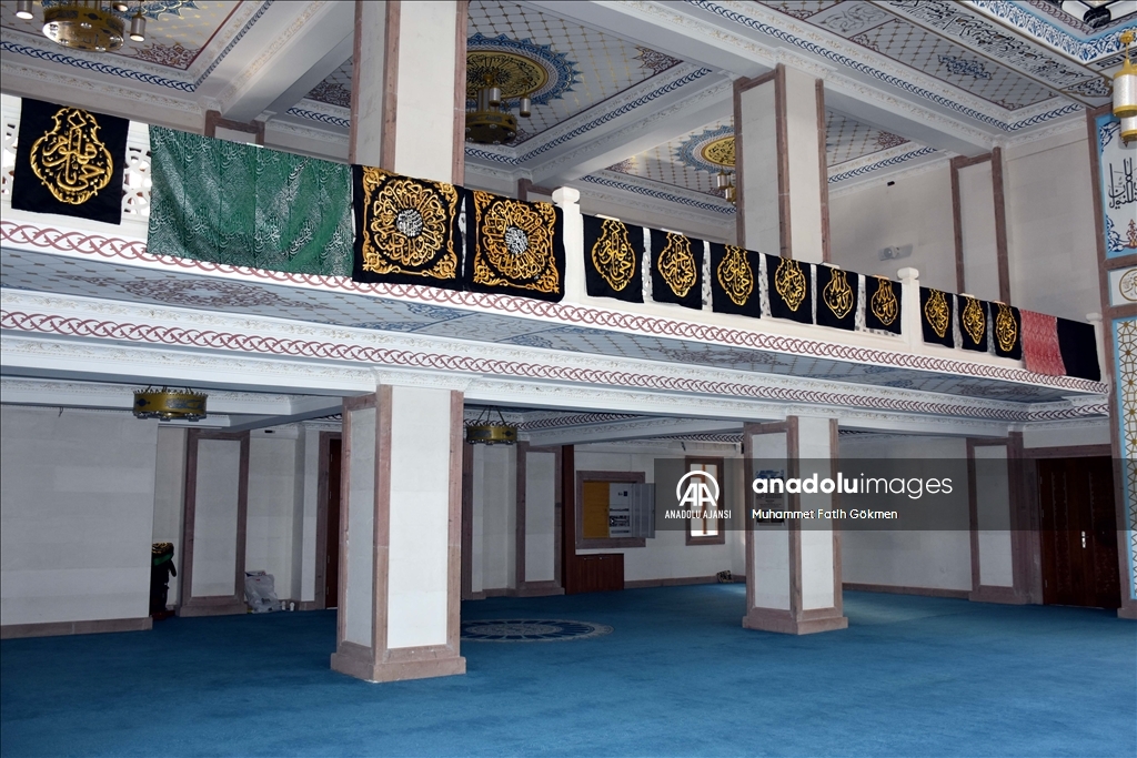 Türkiye'ye getirilen Kabe örtüleri Kırıkkale'de sergilenecek