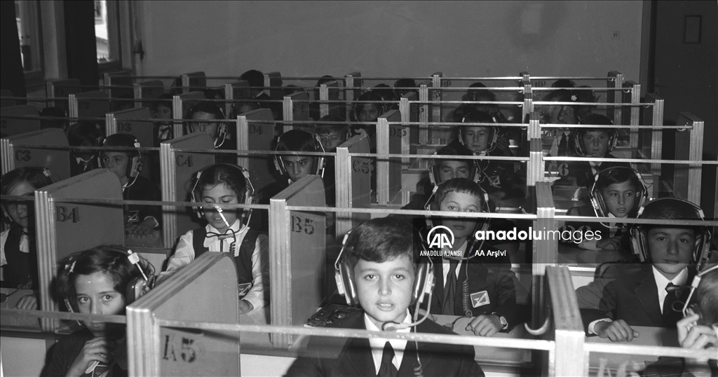 AA Arşivi'nden fotoğraflarla okullarda siyah beyaz yıllar