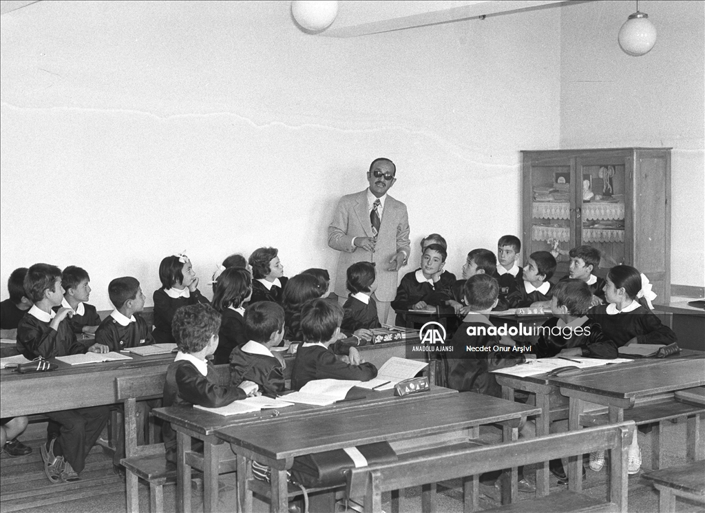 AA Arşivi'nden fotoğraflarla okullarda siyah beyaz yıllar
