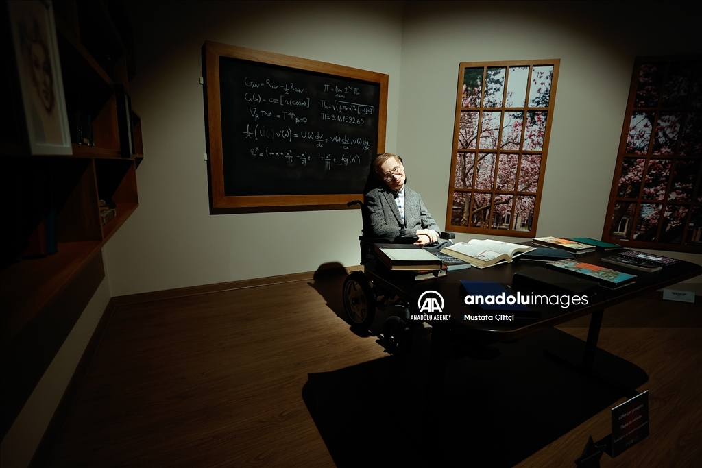 The Face 2 Face Wax Museum in Antalya's Konyaalti district contains wax statues of more than 60 famous personalities 