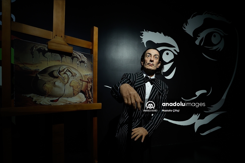 The Face 2 Face Wax Museum in Antalya's Konyaalti district contains wax statues of more than 60 famous personalities 