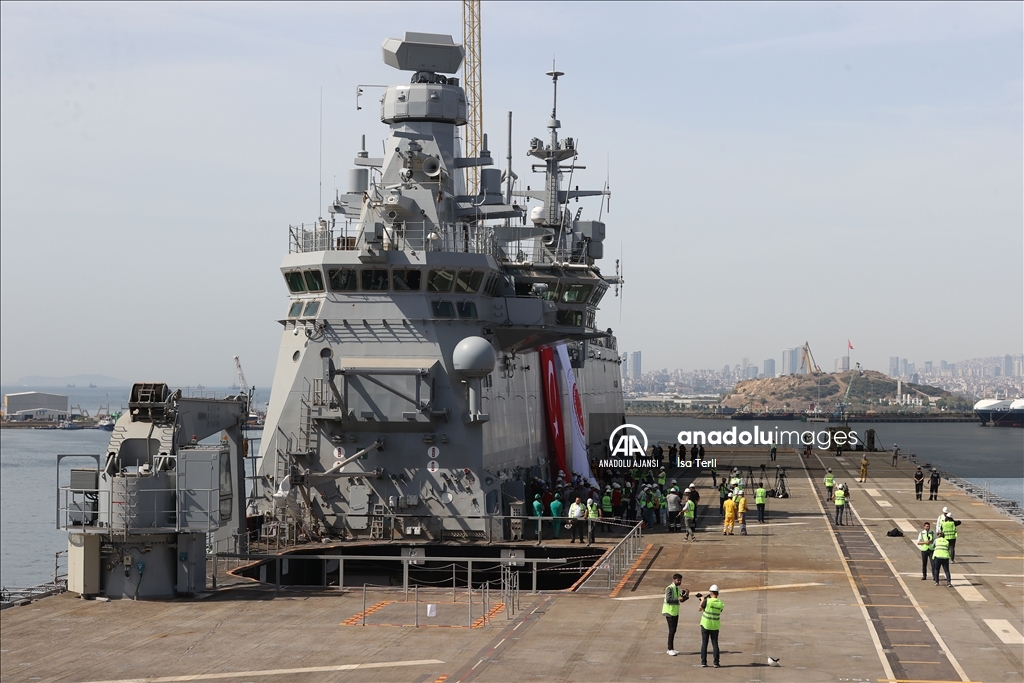 Türkiye'nin en büyük savaş gemisi TCG Anadolu yıl sonunda teslim edilecek