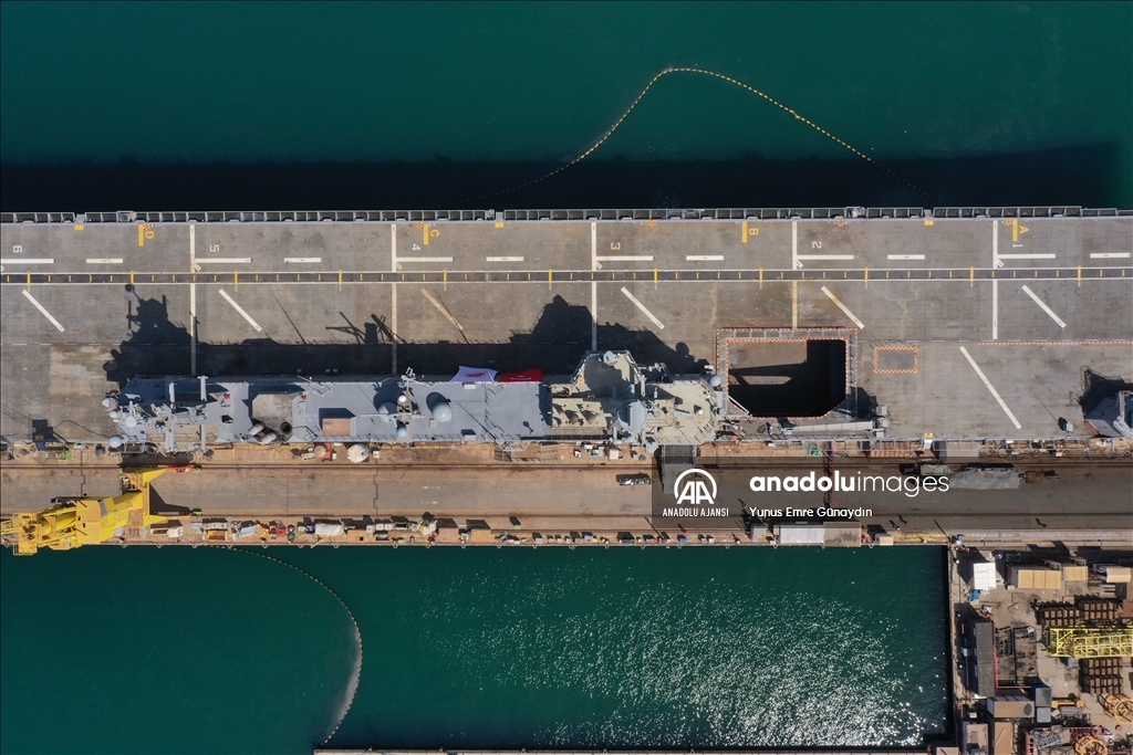 Türkiye'nin en büyük savaş gemisi TCG Anadolu yıl sonunda teslim edilecek