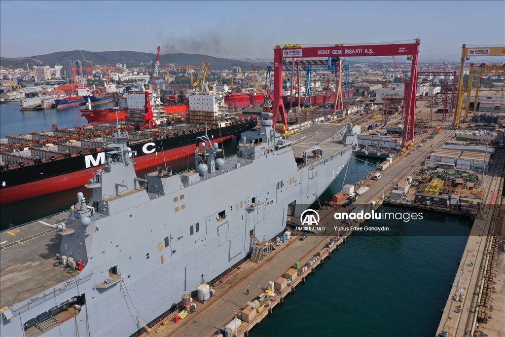 Türkiye'nin en büyük savaş gemisi TCG Anadolu yıl sonunda teslim edilecek