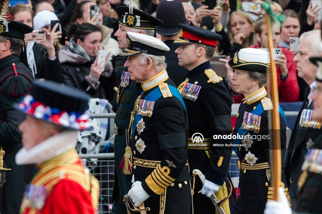 İngiltere Kraliçesi 2. Elizabeth'in resmi cenaze töreni