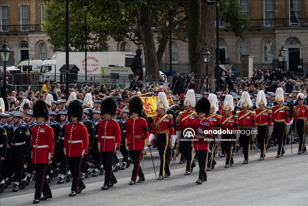 İngiltere Kraliçesi 2. Elizabeth'in resmi cenaze töreni