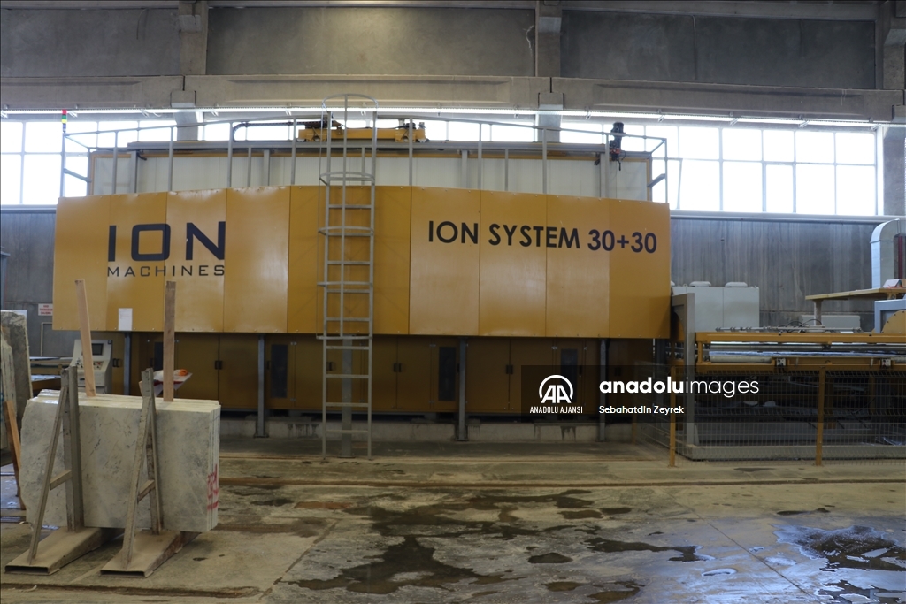 Denizli'deki mermer fabrikasında geliştirilen makinelerin ihracatı hedefleniyor