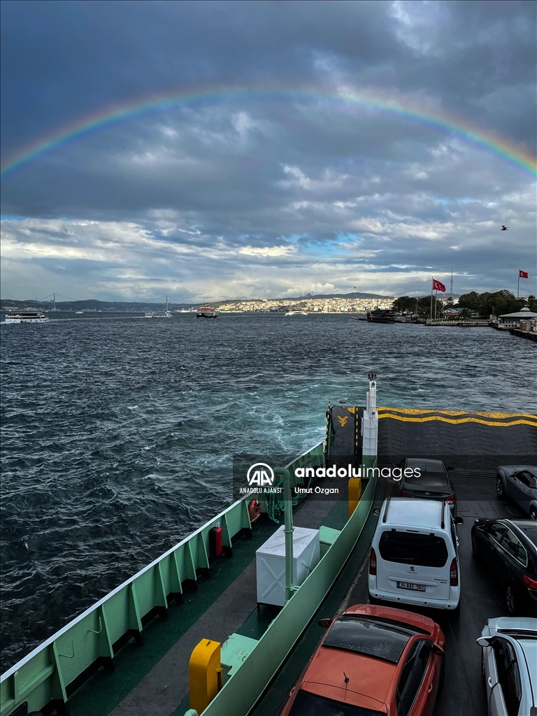 İstanbul'da gökkuşağı