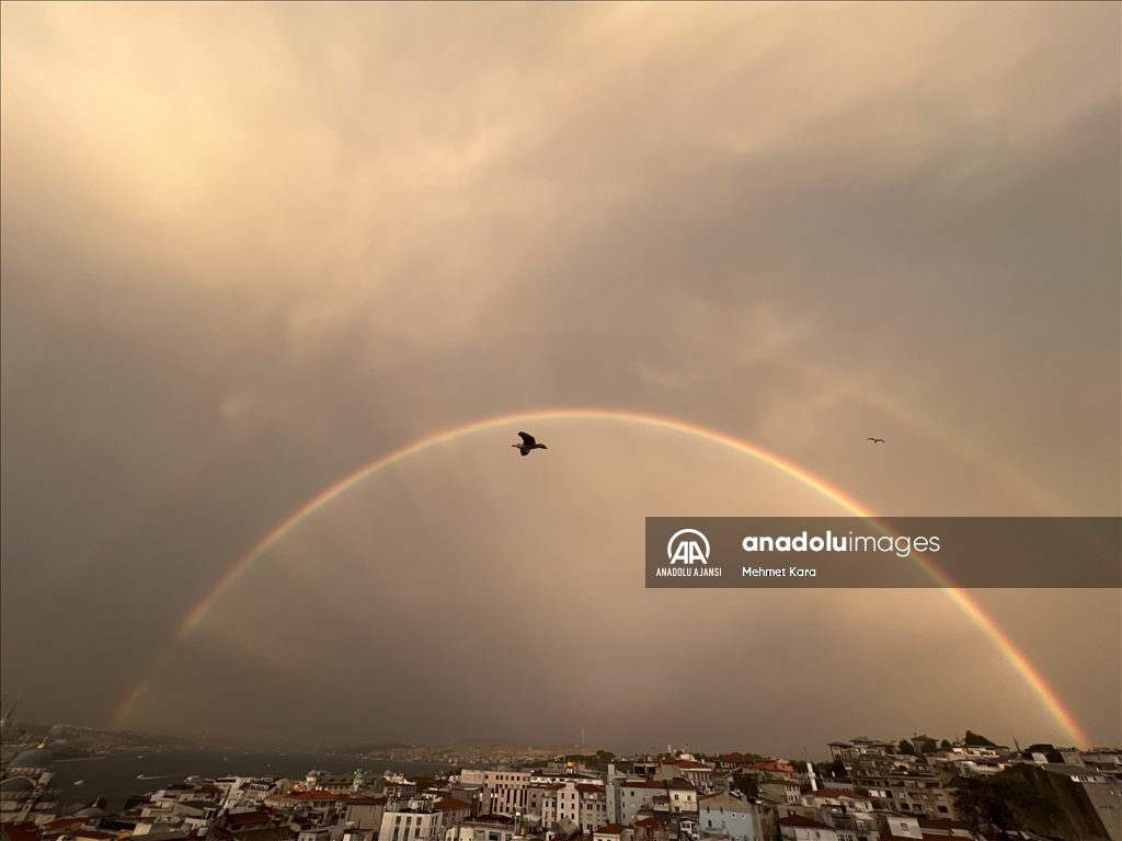 İstanbul'da gökkuşağı