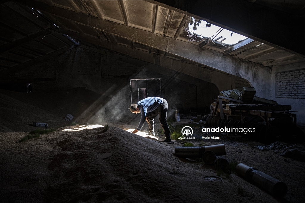  Ukrayna'nın kontrolüne geçen Nova Husarivka köyü savaşın izlerini taşıyor