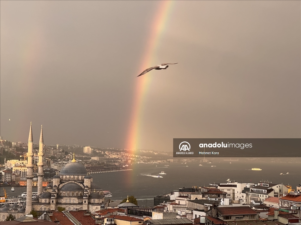 İstanbul'da gökkuşağı