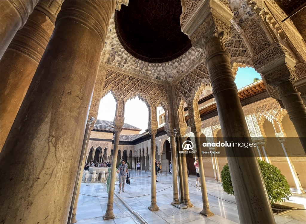 Alhambra - jedna od najvažnijih građevina islamske arhitekture u Španiji