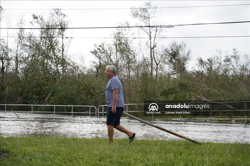 Ian Kasırgası ABD'nin Florida eyaletinde sel baskınları ve yıkımlara neden oldu