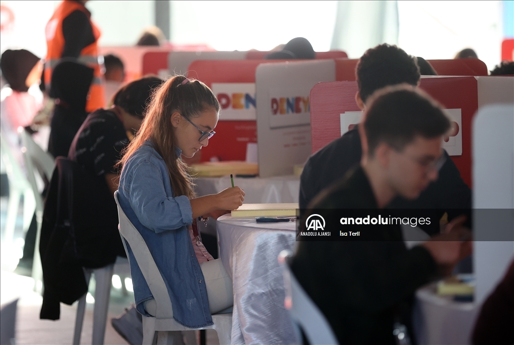 DENEYAP Türkiye Teknoloji Atölyeleri için İstanbul'da uygulama sınavları başladı