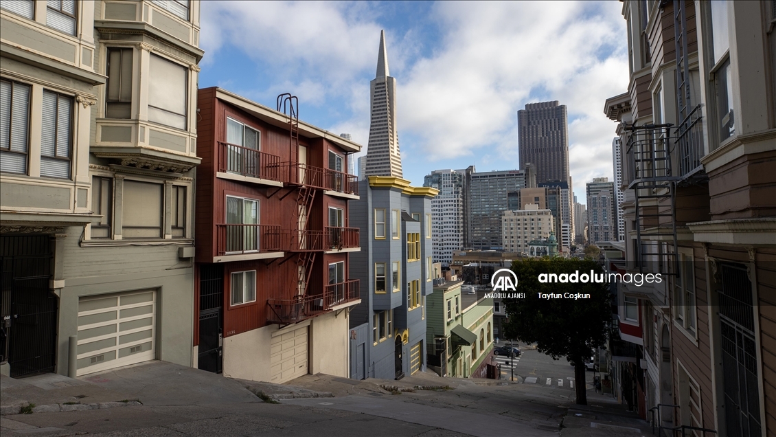 Köprüler ve yokuşlar şehri San Francisco