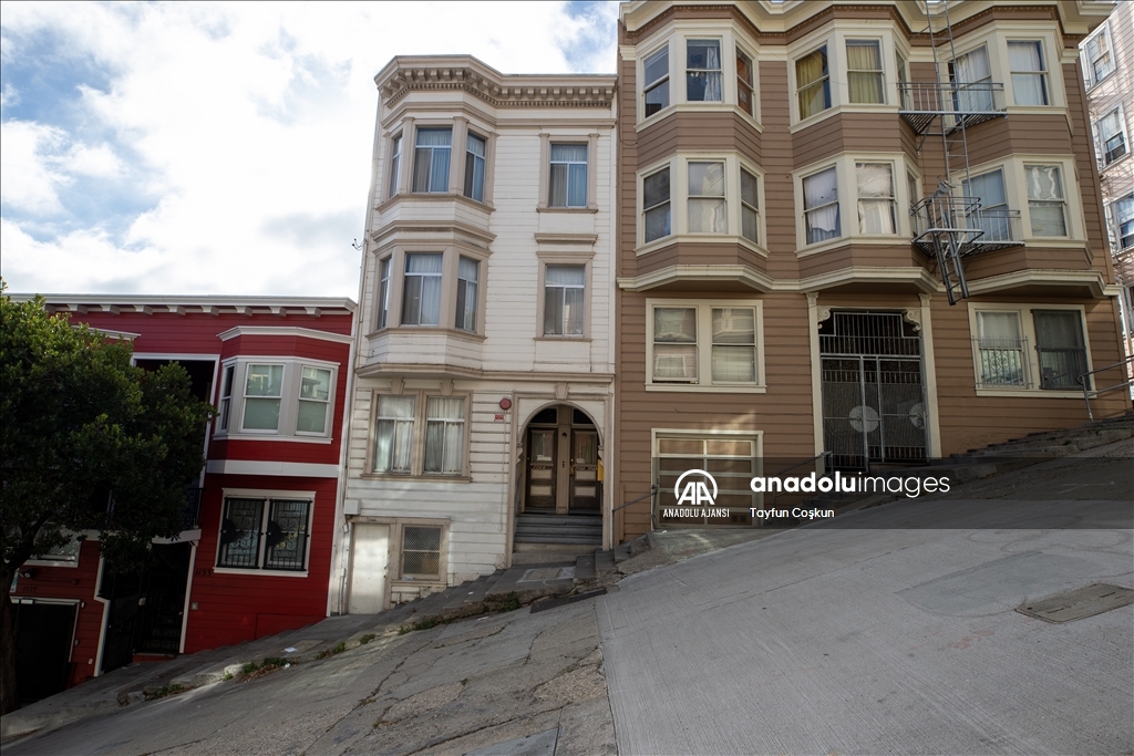 Köprüler ve yokuşlar şehri San Francisco