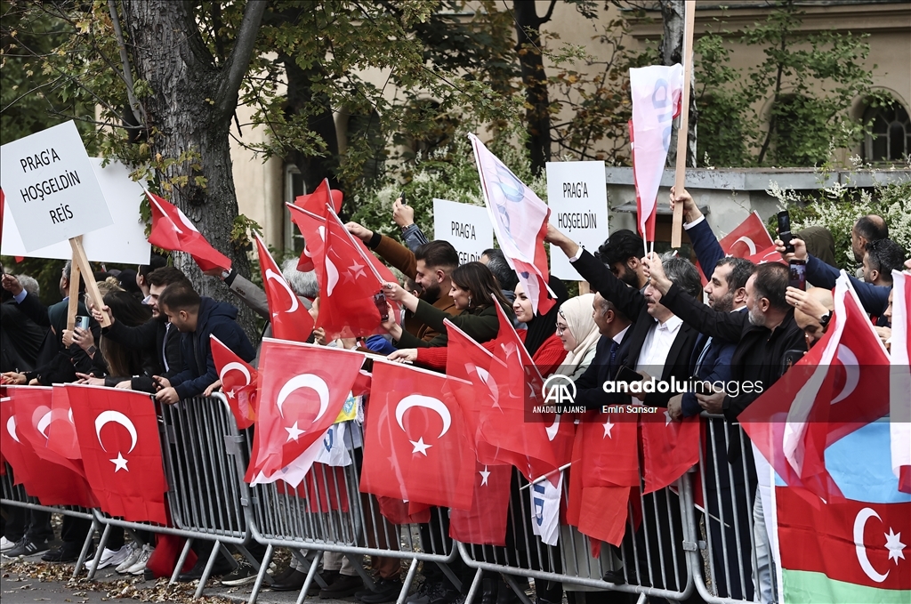 Cumhurbaşkanı Recep Tayip Erdoğan Prag'da