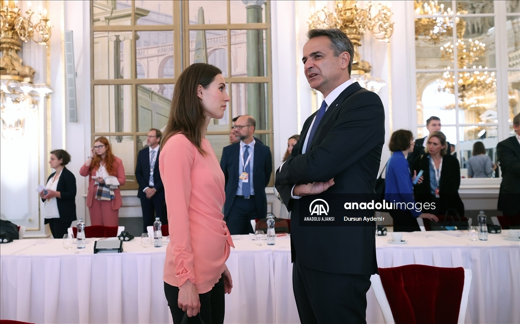 Avrupa ülkelerinin liderleri Prag'da toplandı