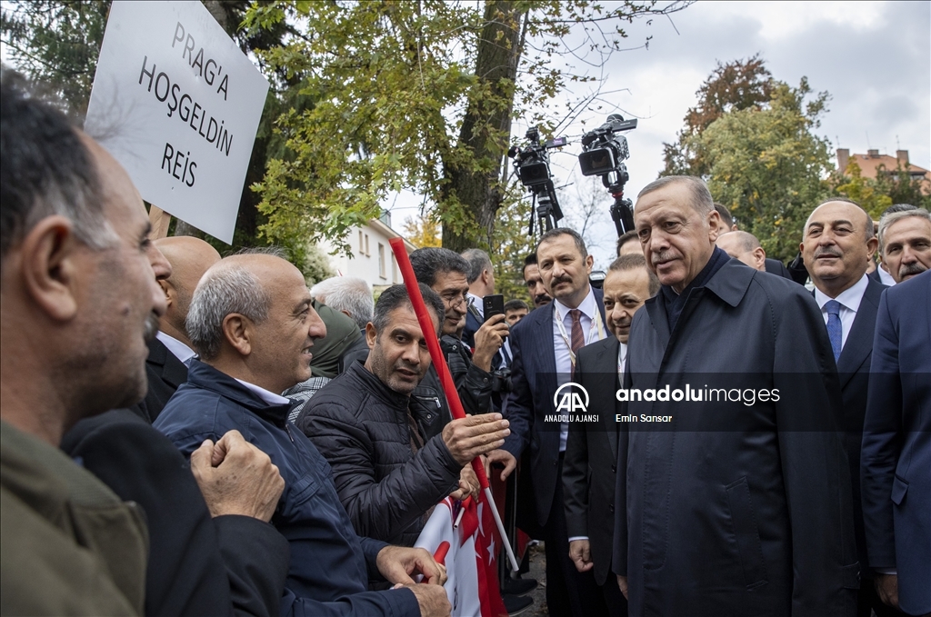Cumhurbaşkanı Recep Tayip Erdoğan Prag'da