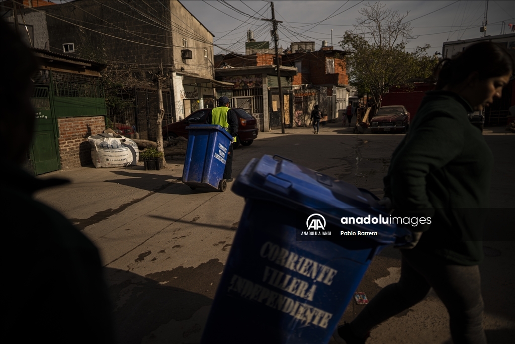 Arjantin’in başkenti Buenos Aires’teki "Corriente Villera 21-24 Zavaleta" adlı geri dönüşüm topluluğu