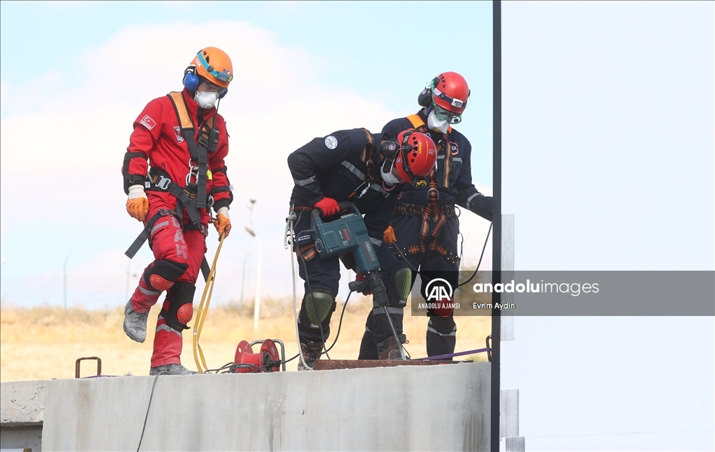 INSARAG uluslararası deprem tatbikatı başladı