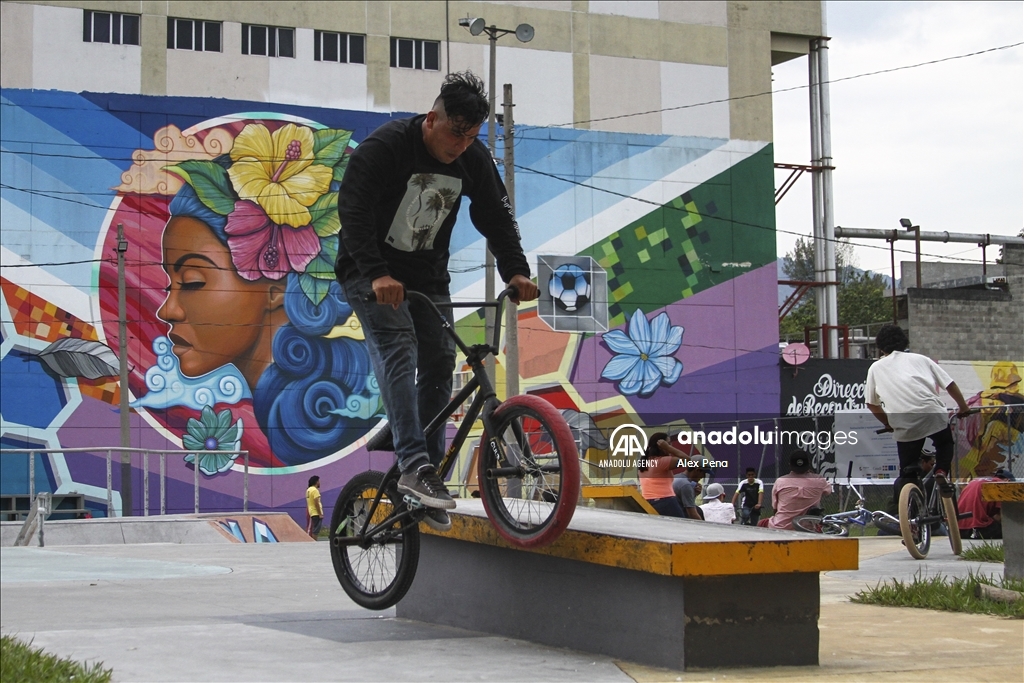 Skateboarding helps young individuals who have encountered gangs in El Salvador avoid violence