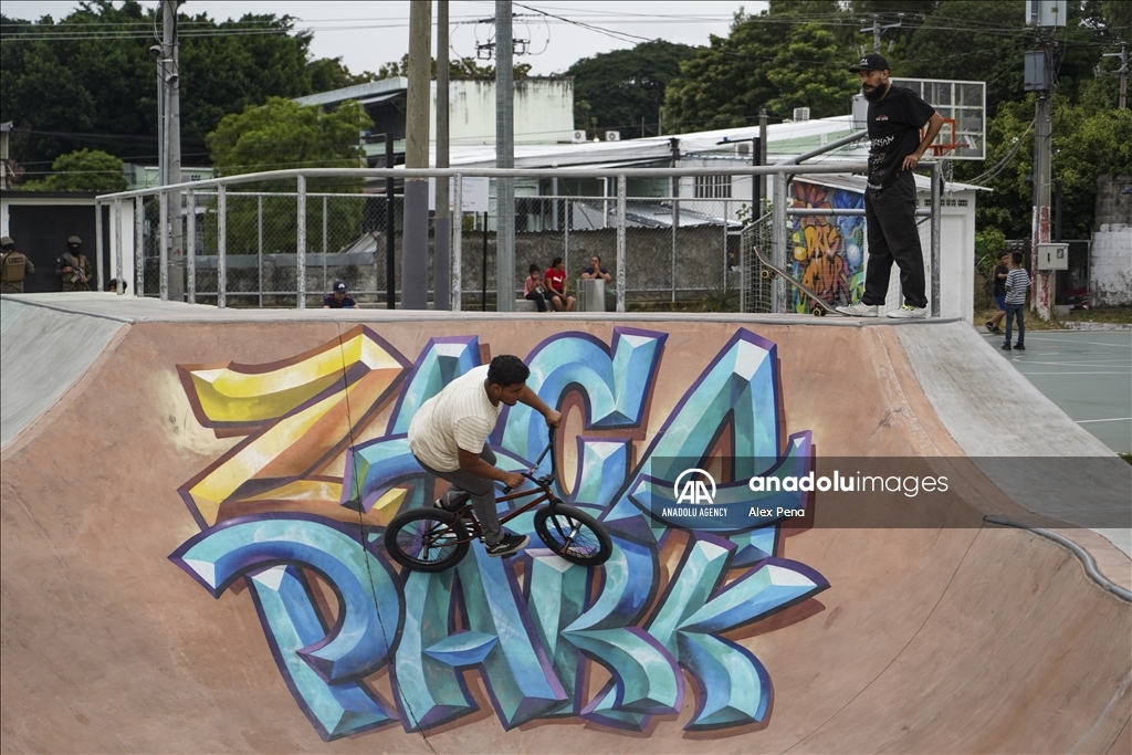 Skateboarding helps young individuals who have encountered gangs in El Salvador avoid violence