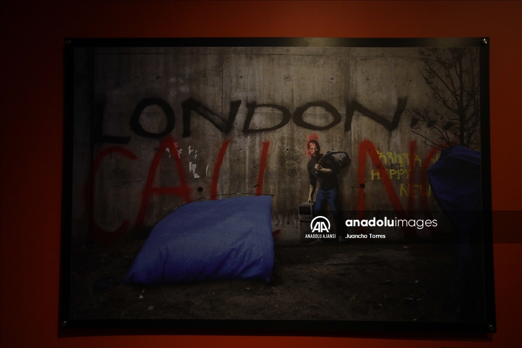 Kolombiya'da Banksy'nin "Genius or Vandal" sergisi