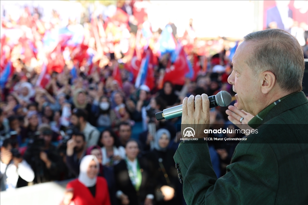 Cumhurbaşkanı Recep Tayyip Erdoğan, Diyarbakır'da