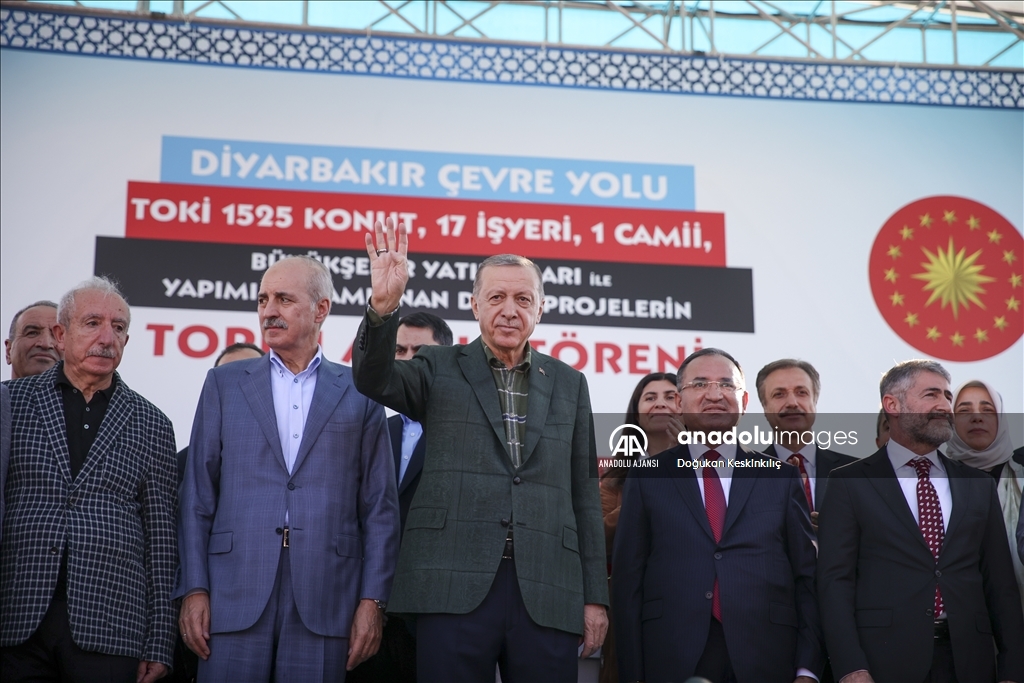 Cumhurbaşkanı Recep Tayyip Erdoğan, Diyarbakır'da