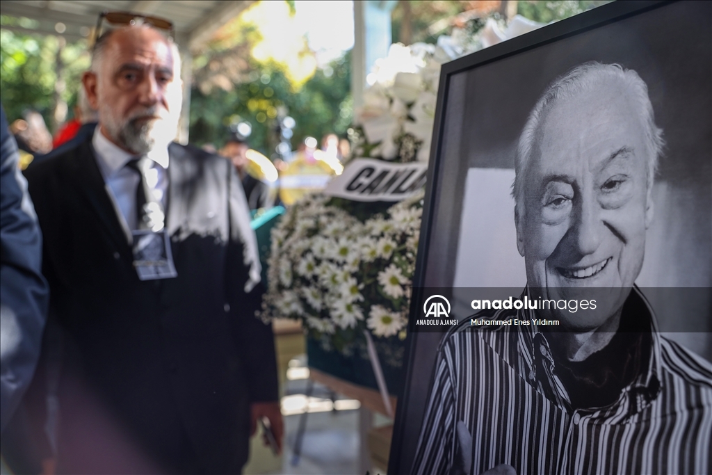 Halit Kıvanç son yolculuğuna uğurlandı