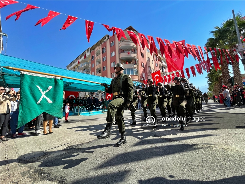 29 Ekim Cumhuriyet Bayramı kutlanıyor