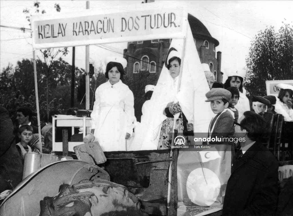 Türk Kızılay bir buçuk asırlık geçmişiyle insanlığın umudu oluyor