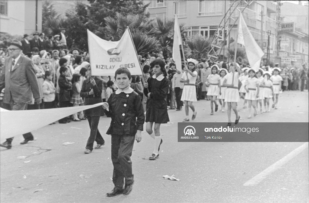 Türk Kızılay bir buçuk asırlık geçmişiyle insanlığın umudu oluyor