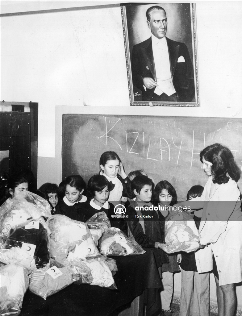 Türk Kızılay bir buçuk asırlık geçmişiyle insanlığın umudu oluyor