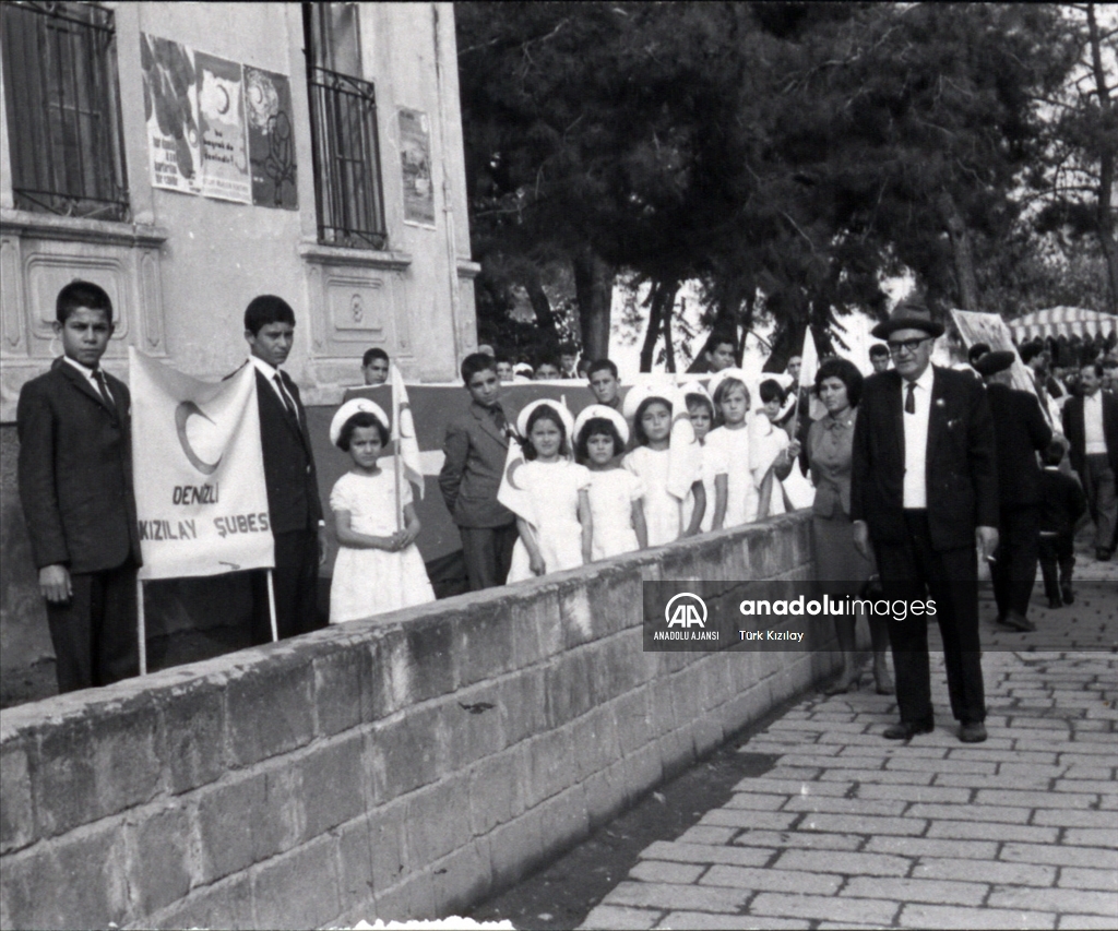 Türk Kızılay bir buçuk asırlık geçmişiyle insanlığın umudu oluyor