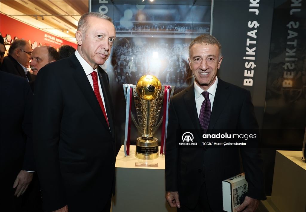 "Şut ve Gol: Türk Futbol Tarihi Sergisi" Cumhurbaşkanlığı Külliyesi'nde açıldı