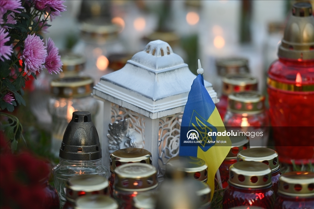Azizler Günü'nde hayatını kaybeden Ukraynalılar, Polonya'nın Krakow kentinde anıldı